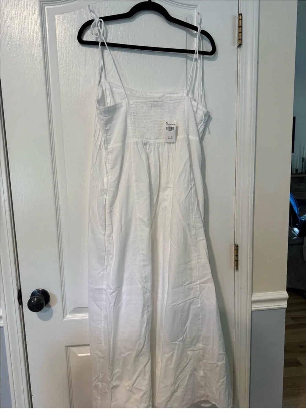 Abercrombie & Fitch White Pintuck Flowy Maxi Dress Large Petite